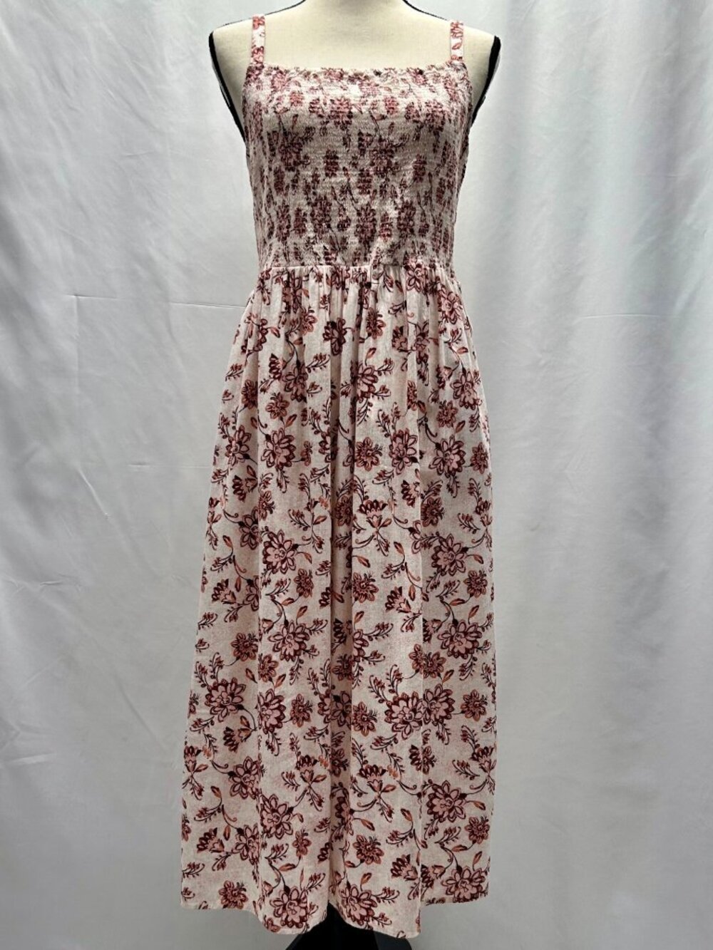Floral Smocked Midi Dress With Spaghetti Straps By Old Navy CAMI - Size M